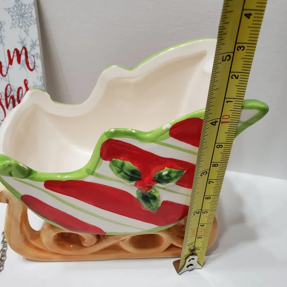 🛷🎄🎅 Christmas sleigh & ornaments
